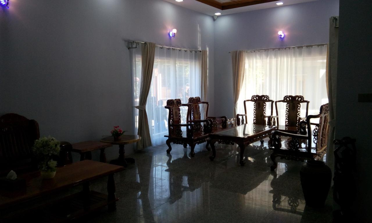 Hotel Juno Pakokku Esterno foto
